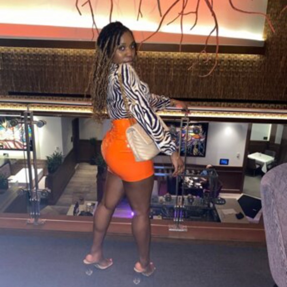 Meet your Posher, Latifha